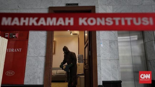 Perppu Ciptaker Jokowi Resmi Digugat ke Mahkamah Konstitusi