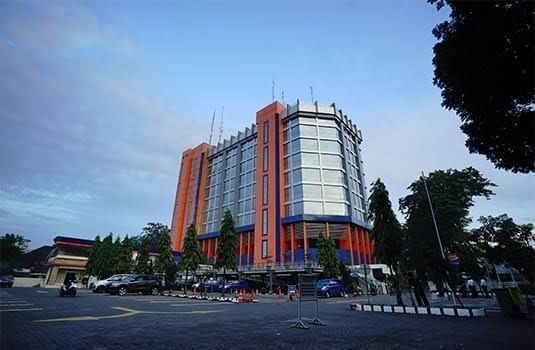 Dapat Pernyataan Praefektif OJK, Bank Sumut Siap Melantai di Bursa Efek Indonesia