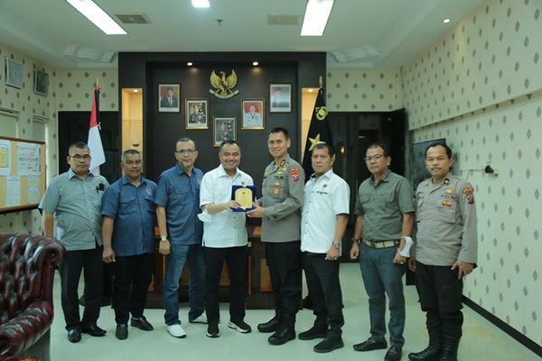 Terima Silaturahim PWI Sumut, Irjen Dadang Hartanto Mengaku Terkesan Bertugas di Medan