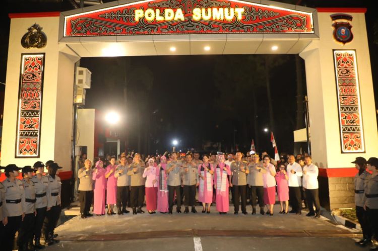 Dinamai Prasasti Ksatria Tunggal Panaluan, Gerbang Utama Mapolda Sumut Tampil Megah dan Berwibawa