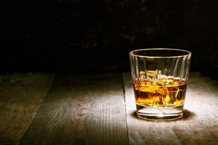 Cukup 6 Menit bagi Alkohol untuk Pengaruhi Otak Kita
