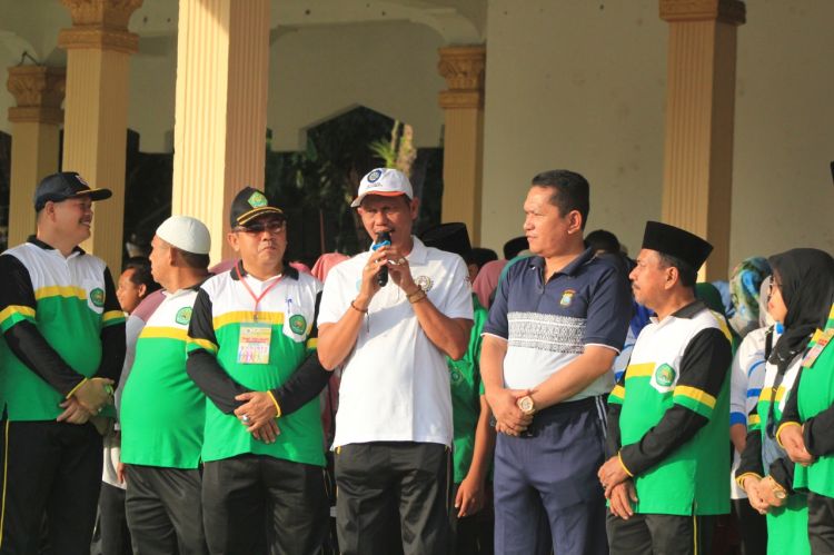 Meriahkan HAB Kemenag Ke-77, Gerak Jalan Kerukunan Digelar