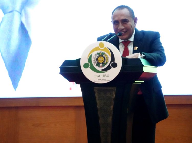 Gubsu Ingatkan Alumni USU Pulang Kampung Bangun Kampung Sumut