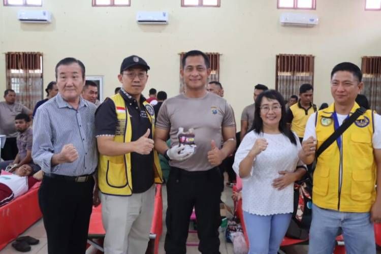 Bersama Lion Club, Polres Belawan Donor Darah