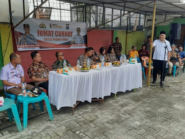 Polrestabes Medan Gelar Jumat Curhat di Pulo Brayan Bengkel