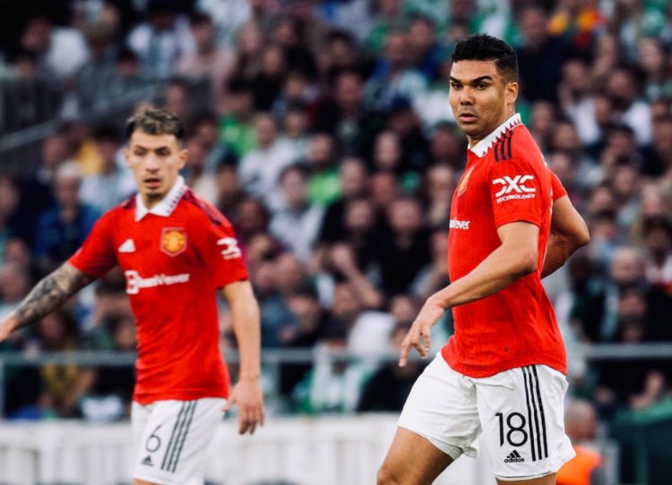 Paul Scholes Sebut Casemiro Mirip dengan Roy Keane