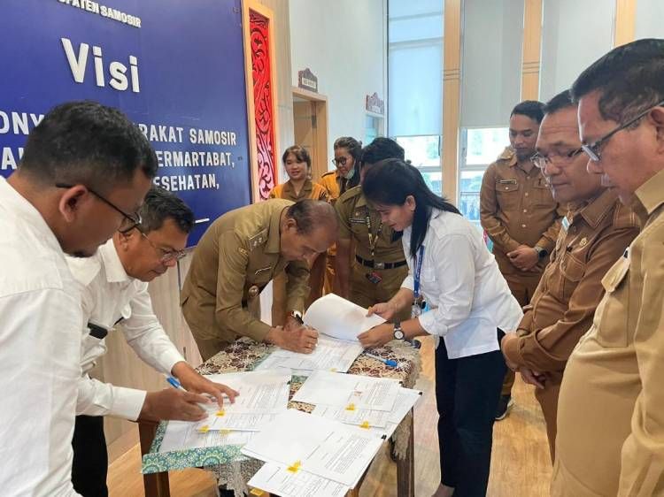 Sah ! Pembangunan Jalan Setapak Batu Alam Diserahterimakan BPPW ke Pemkab Samosir