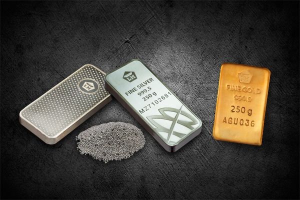 Harga Emas Antam dan Perak Kompak, Ini Harganya