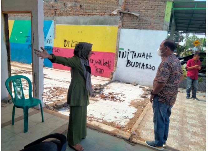 Rumah Dirobohkan, Surat Tanah Mendadak Berpindah Kepemilikan?