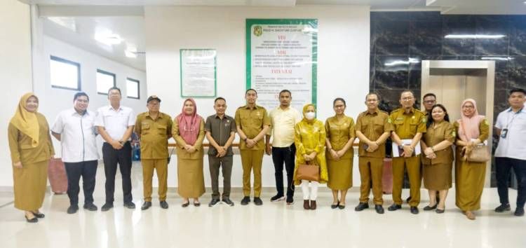 Dewan Dorong Manajemen RS Bachtiar Djafar Tingkatkan Pelayanan