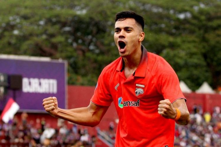 Arema FC Harus   Mewaspadai Striker Haus Gol Matheus Pato