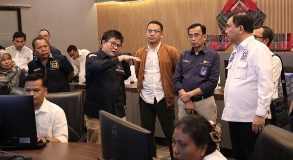 Dirjen Ketenagalistrikan dan Anggota Komisi VII DPR RI Sidak Kesiapan PLN Menyambut Idul Fitri 1444 H