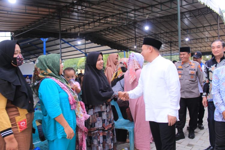 Bupati Labuhabatu Hadiri Safari Ramadan PT Asda