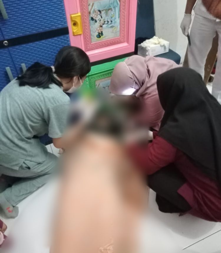 Ih Serem! Cewek Labuhanbatu Utara Numpang Bunuh Diri Dirumah Tetangga