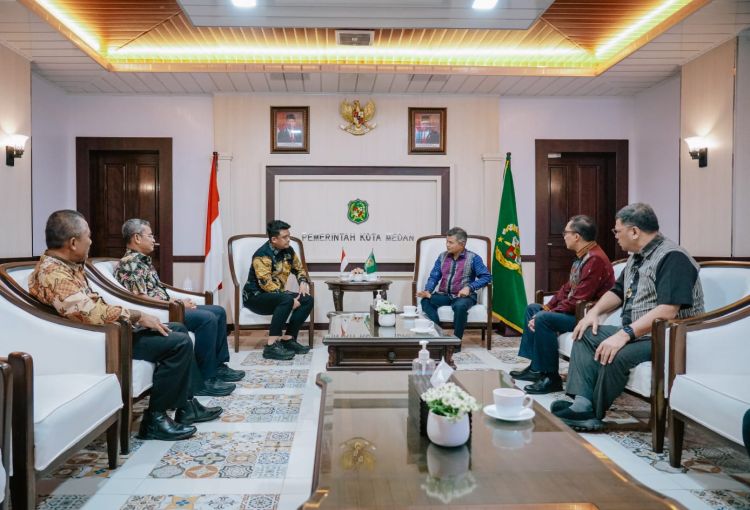 Bobby Sampaikan Ucapan Terima Kasih kepada Doddy Zulverdi