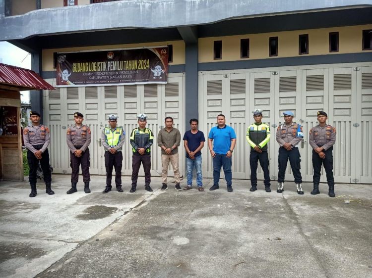Patroli Terpadu Operasi Mantap Brata 2023 &ndash; 2024 di Wilayah Polres Nagan Raya untuk Antisipasi Eskalasi Situasi Politik Paska Pemilu Serentak Tahun 2024