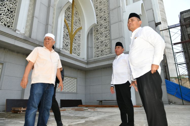 Gubernur Edy Rahmayadi Minta Pembangunan Masjid Agung Rampung 15 Agustus 2023