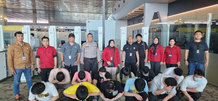 Bareskrim Kawal Deportasi 52 WN China Sindikat Penipuan Internasional