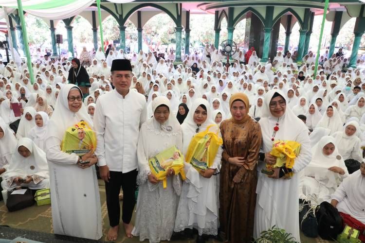 Ijeck Hadiri Halalbihalal dan Silaturahmi Akbar Ribuan Jemaah Majelis Dzikir Miftahul Jannah Sumut
