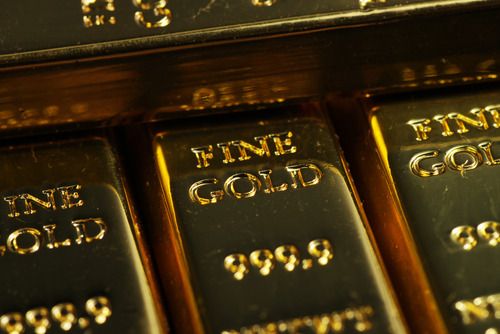 Harga Emas Antam Jatuh ke Level Rp1.048.000, Perak ke Level Rp12.500