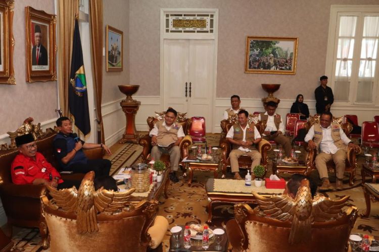 BNPB Dorong Pemkab Tuntaskan Rehab-Rekon Pascagempa Cianjur