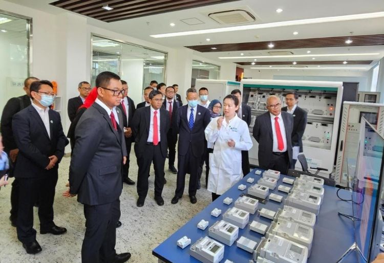 Hingga Akhir Tahun, PLN Targetkan 1 Juta Lebih Pelanggan Gunakan Smart Meter AMI