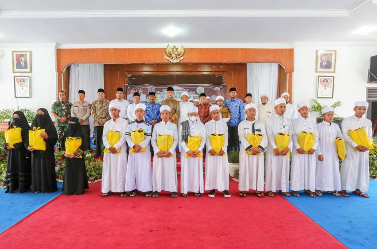 Musa Rajekshah Harap Santri Jadi Pemimpin Negeri
