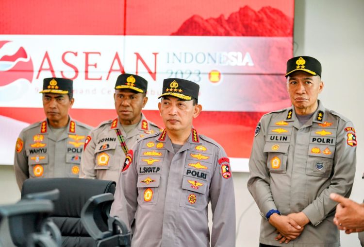 Kapolri Balas Ucapan HUT ke-77 Bhayangkara ke Ganjar Pranowo