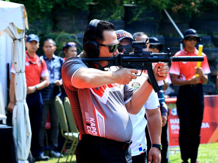 Gunakan Laras Panjang, Jenderal Sigit Buka Kapolri Cup Shooting Championship 2024