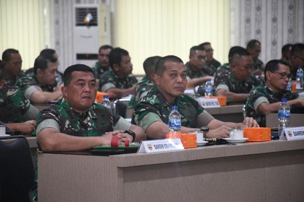 Danrem 023/KS Ikuti Rapat Evaluasi Pelaksanaan Progja