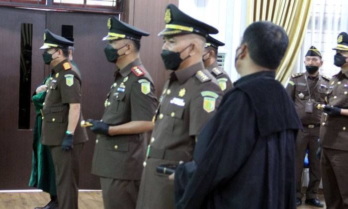 Kajati Lantik Wakajati, Aspidmil dan 5 Kajari di Sumut, Ini Daftarnya