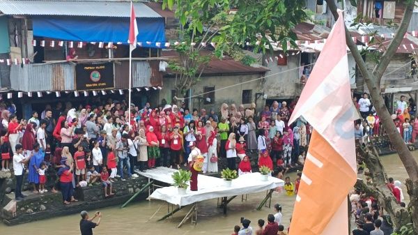 Begini Cara Warga Kampung Aur Rayakan HUT Kemerdekaan RI
