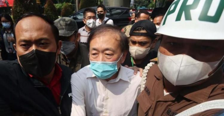 Fantastis ! Kerugian Negara 104 Triliun, Si Apeng Juara 1 Koruptor