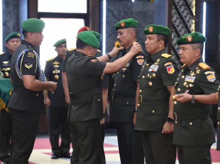 Sertijab Pangdam I/BB, Mayjen TNI Mochammad Hasan Gantikan Mayjen TNI A Daniel Chardin