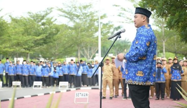 Pimpin Upacara HKN, Bupati Labura Ingatkan ASN Tingkatkan Pelayanan Publik