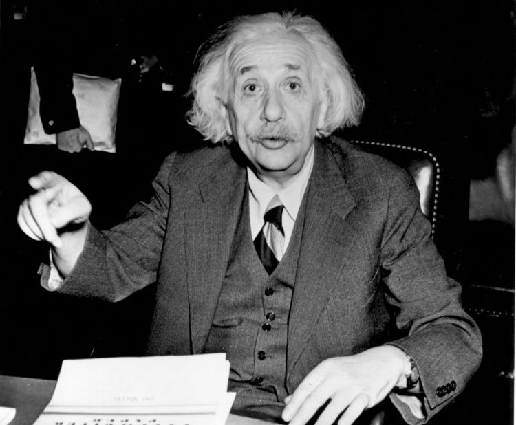 Sepanjang Sejarah Mencatat 5 Orang Tercerdas, Ini Namanya