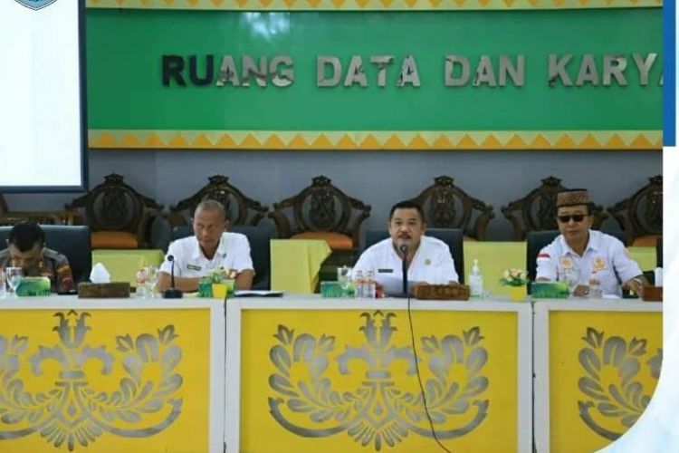 Sekdakab Gelar Rapat  Persiapan HUT ke-77  Pemkab Labuhanbatu