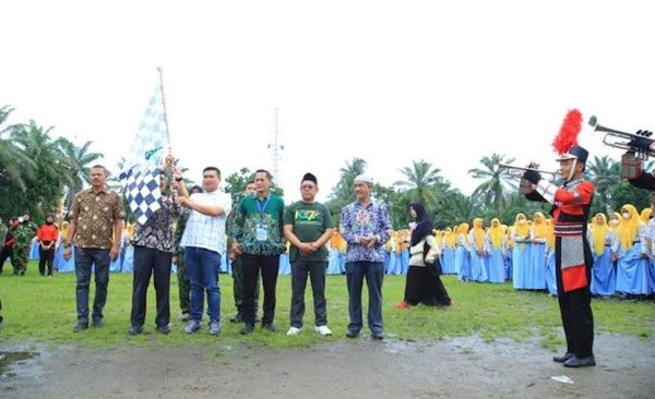 Bupati Labura Apresiasi Jalan Sehat Gebyar Muktamar Muhammadiyah - Aisyiyah Ke-48