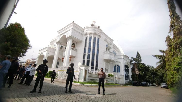 Polda Sumut Sita Rumah Mewah Apin BK