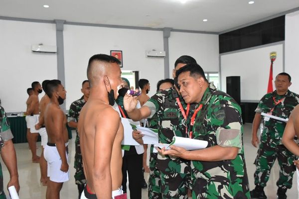 700 Lebih Peserta Ikuti Sidang Parade Calon Tamtama Korem 023/KS