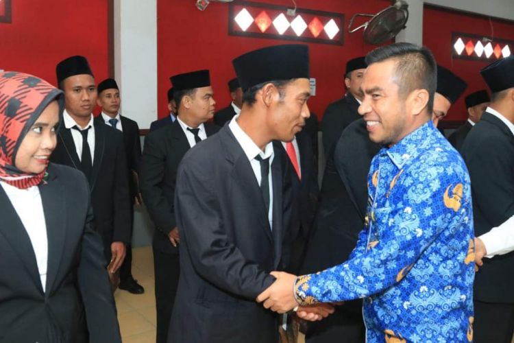 Panwas se-Kecamatan Kabupaten Labuhanbatu Utara Dilantik, Ini Pesan Wakil Bupati
