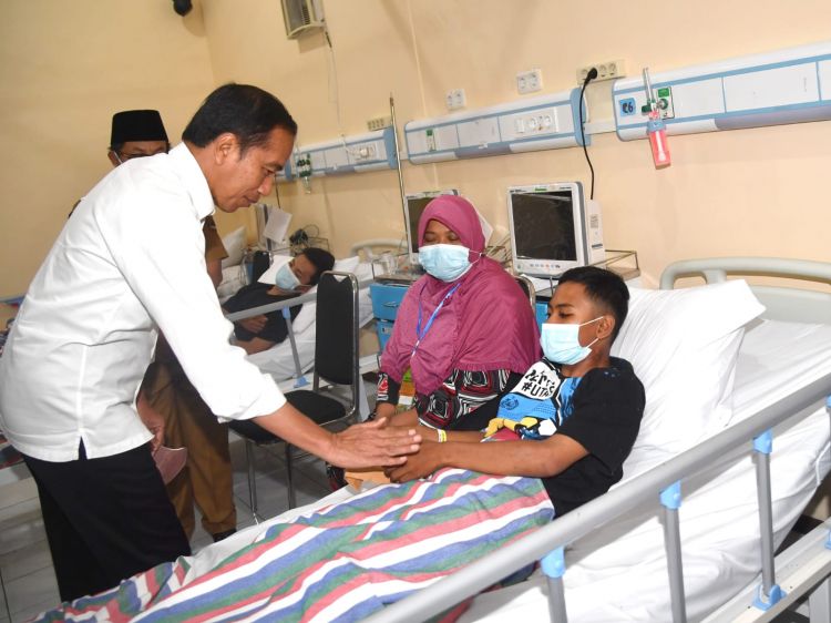 Jokowi Telepon Presiden FIFA Bahas Tragedi Kanjuruhan