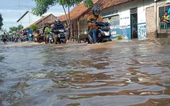 PUPR Akui Kesulitan  Tanggulangi Banjir
