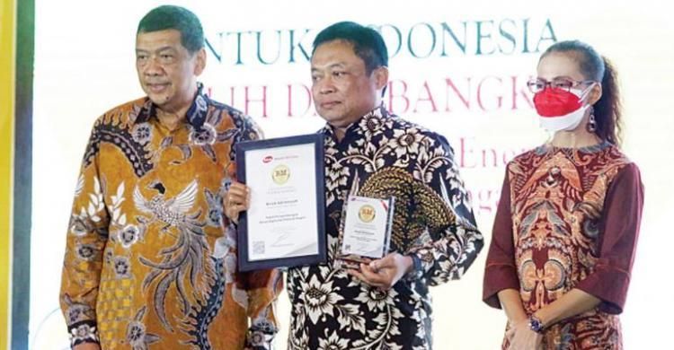 Tokoh Pengembang Akses Digital Geber Kinerja Telkom