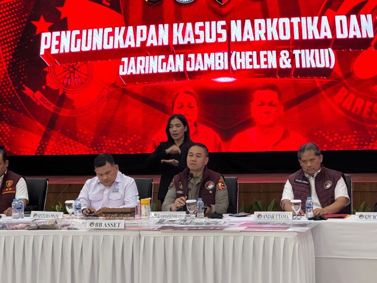 Bareskrim Ungkap Bisnis Sabu Tiga Bersaudara yang Viral di Jambi