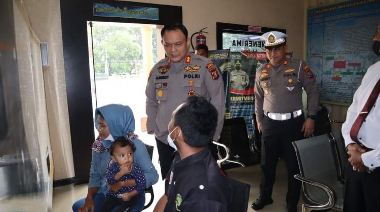 Kapolres Labuhanbatu Sidak Pelayanan SPKT, SKCK dan SIM