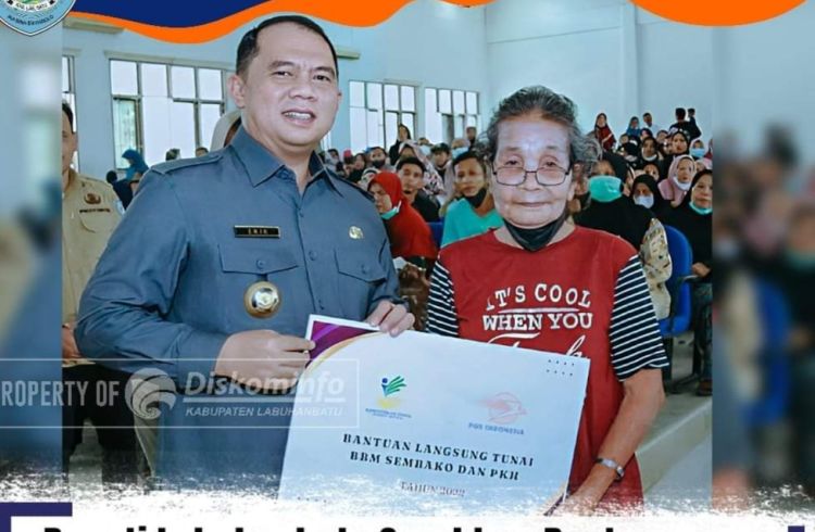 1.900 Warga Labuhanbatu Peroleh Bantuan Kemensos RI