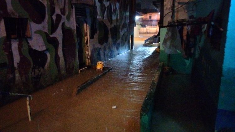 Curah Hujan Tinggi, 17 Kabupaten/Kota di Sumut Dilanda Banjir dan Longsor