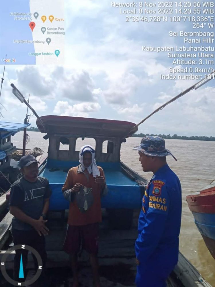 Polisi Perairan Dan Udara Berikan Penyuluhan Kepada Nelayan