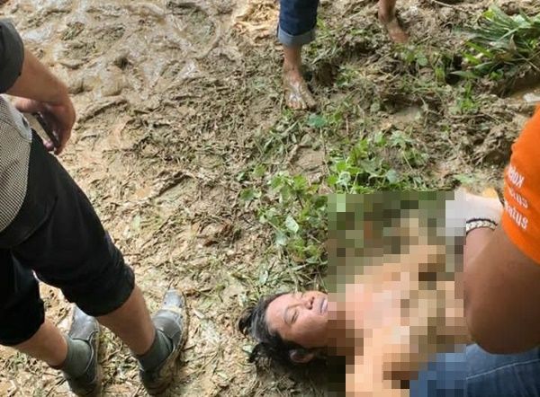 Warga Amplas Geger Penemuan Mayat Perempuan Terbungkus Plastik Tersangkut di Sungai